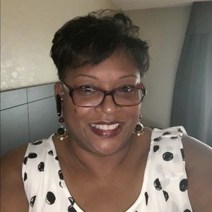 Meet your Posher, Becky